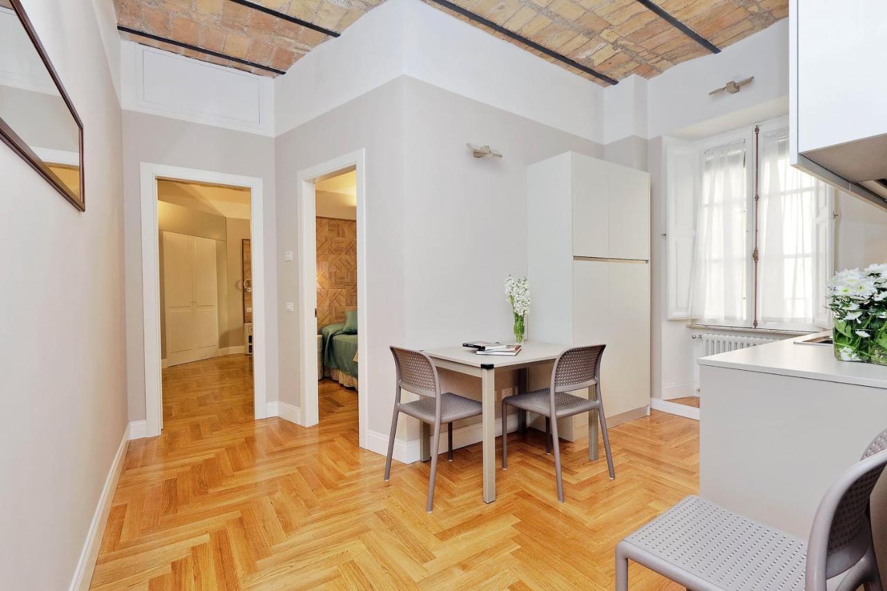 Bellezza Al Colosseo - B&B & Apts Roma Eksteriør bilde