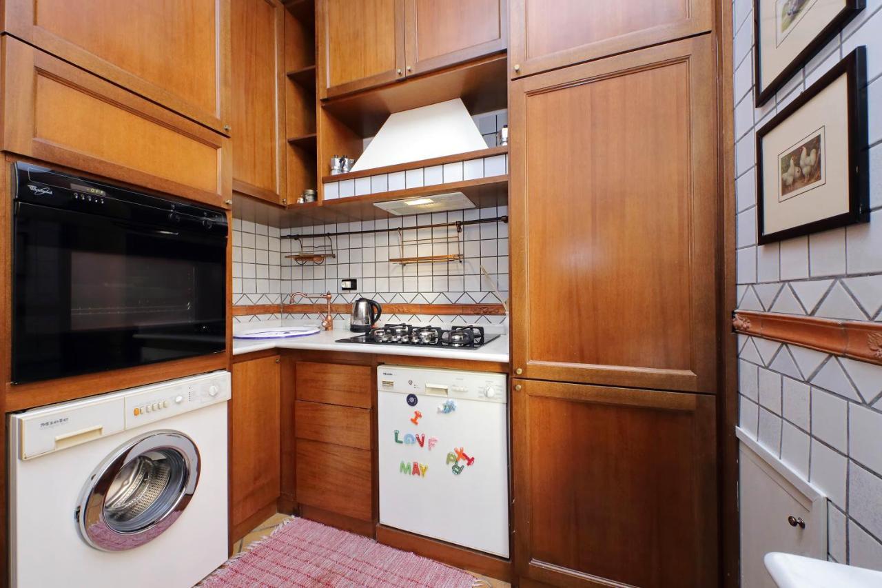 Bellezza Al Colosseo - B&B & Apts Roma Eksteriør bilde